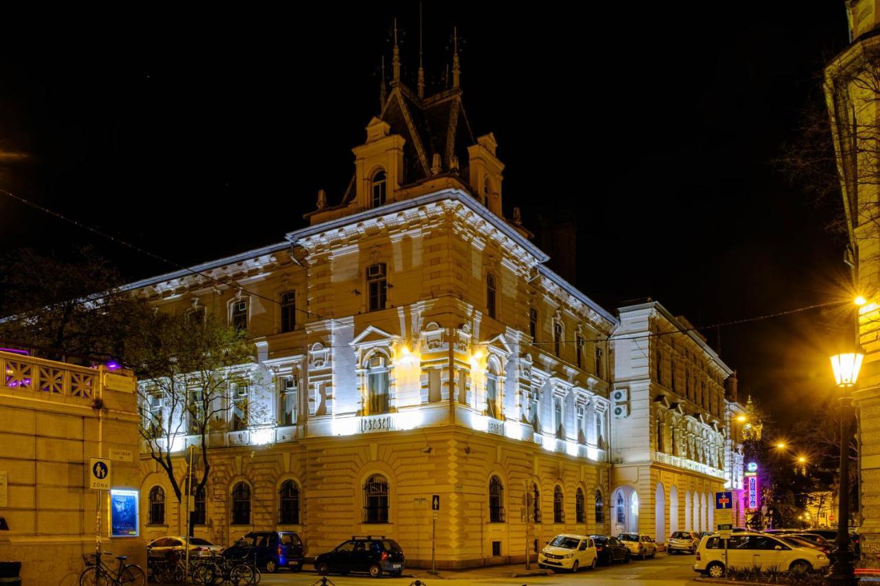 Tisza Hotel Szeged Extérieur photo